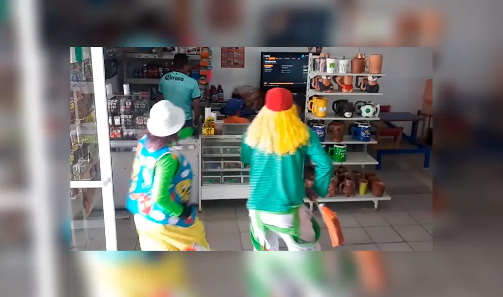 Facebook viral: dueño de tienda creyó que payasos le robarían, pero pasó esto [VIDEO]