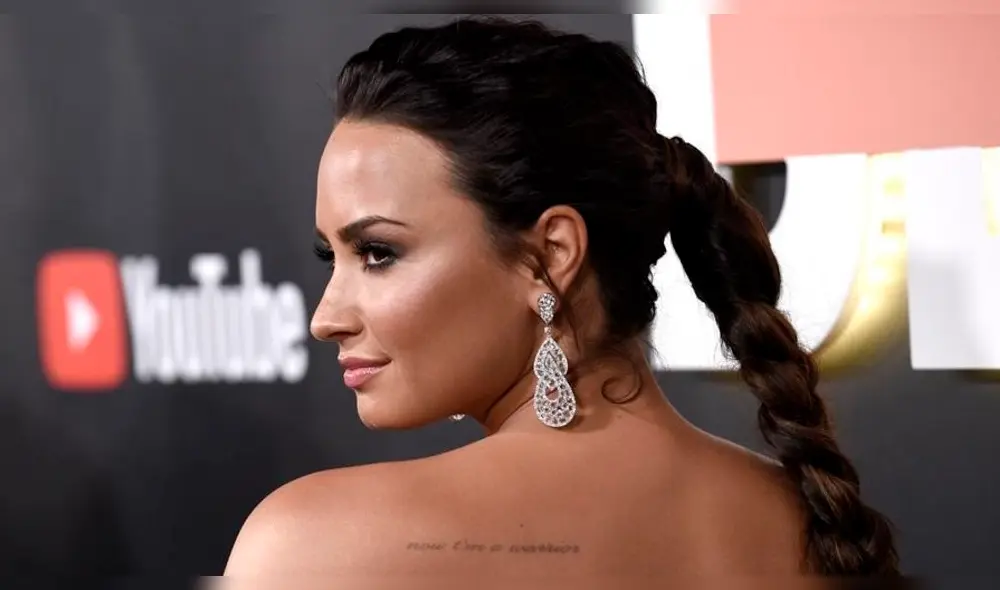 Demi Lovato comparte en Instagram candentes fotos en bikini al descubrir temporizador de la cámara