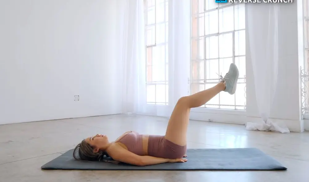 Chloe Ting se ha convertido en toda una sensación en las redes sociales. Foto: Captura/YouTube Chloe Ting se ha convertido en toda una sensación en las redes sociales. Foto: Captura/YouTube