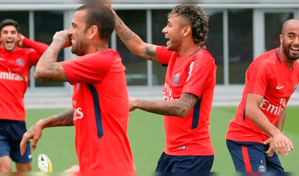 Lucas Moura afirma estar "asqueado" con las decisiones de Unai Emery