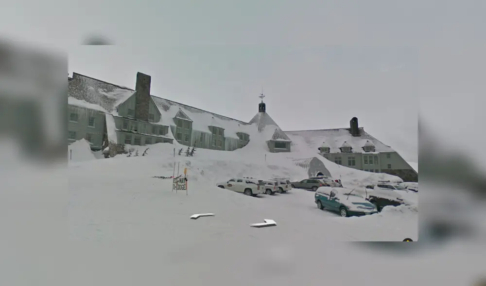 Desliza las imágenes para ver cómo luce uno de los lugares en los que se filmó El Resplandor, cinta basada en la obra de Stephen King. Fotocaptura: Google Maps.