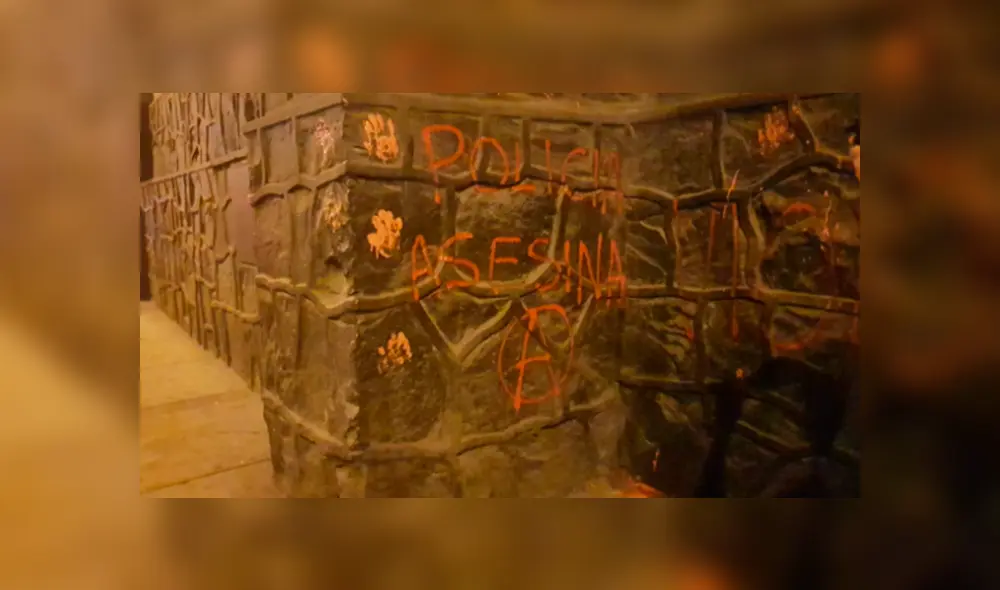 Cercado de Lima: protestan en comisaría contra policías acusados de abusar a una joven en Barranca Cercado de Lima: protestan en comisaría contra policías acusados de abusar a una joven en Barranca