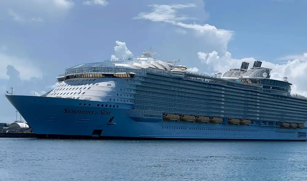 La mujer, identificada como Patrina Ross de Melbourne, entró en trabajo de parto al tercer día en el crucero Jewel of the Seas de Royal Caribbean. Foto: AFP La mujer, identificada como Patrina Ross de Melbourne, entró en trabajo de parto al tercer día en el crucero Jewel of the Seas de Royal Caribbean. Foto: AFP