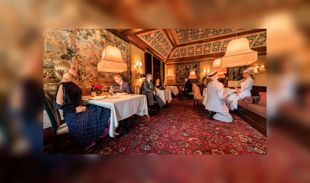 Restaurante de Estados Unidos utilizará maniquíes para ocupar los asientos vacíos durante la contingencia por coronavirus. Foto: Instagram Restaurante de Estados Unidos utilizará maniquíes para ocupar los asientos vacíos durante la contingencia por coronavirus. Foto: Instagram