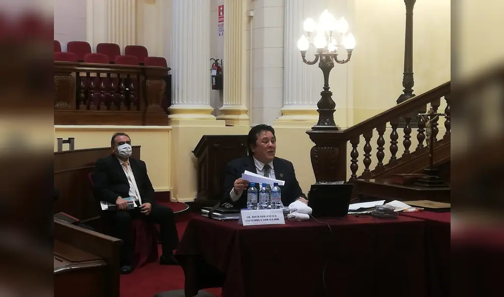 Richard Swing ante la Comisión de Fiscalización del Congreso. Richard Swing ante la Comisión de Fiscalización del Congreso.