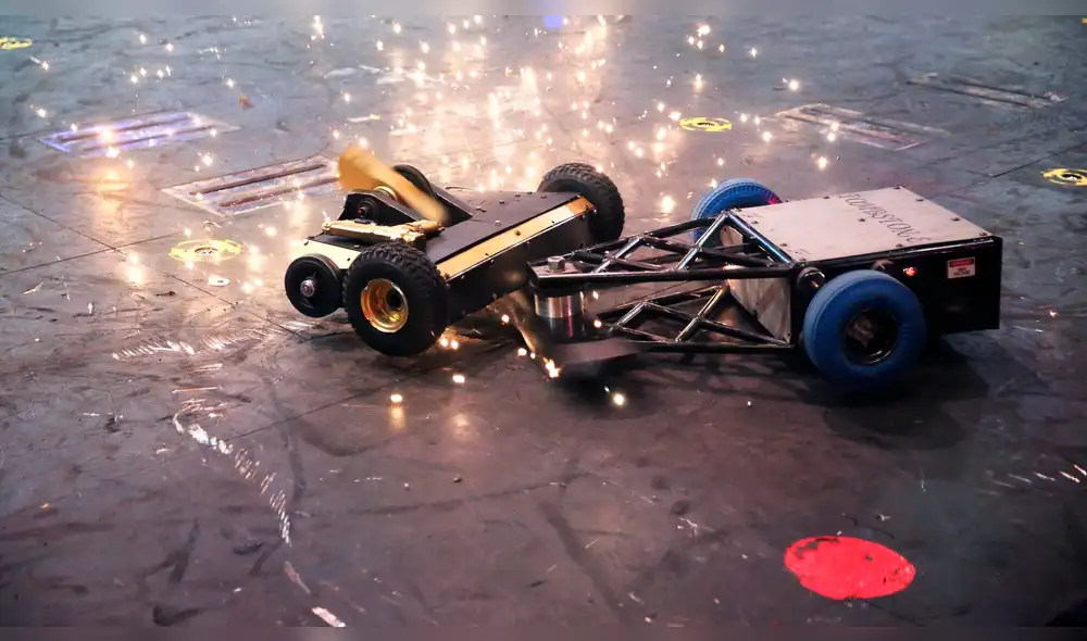 Algoritmo de YouTube consideró las peleas de robots como maltrato animal.