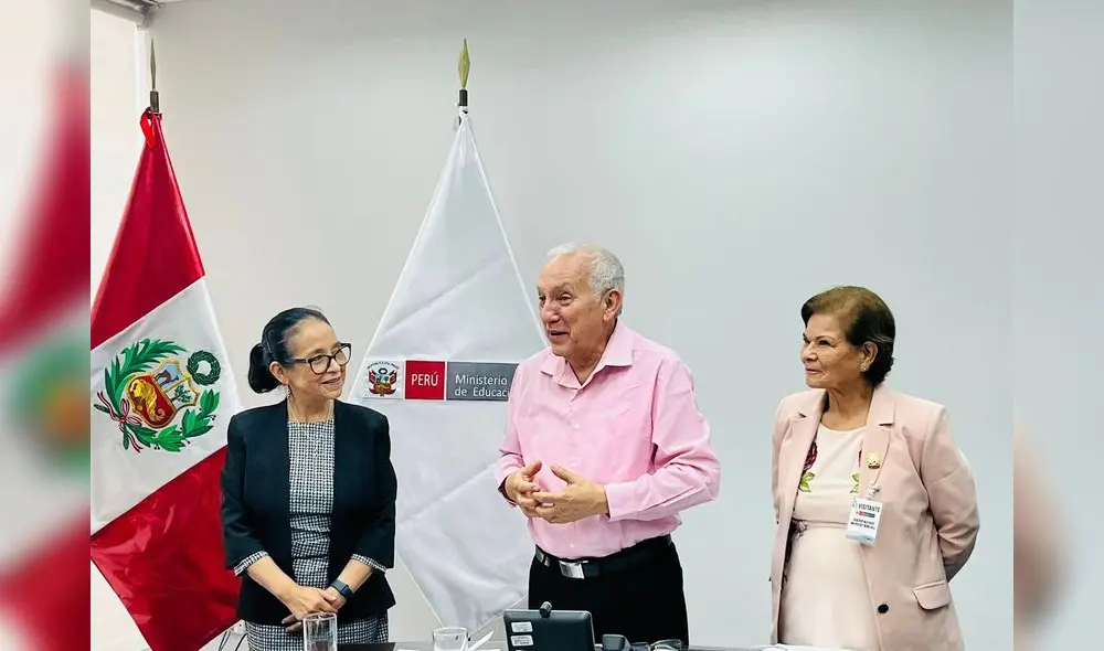 Ministro Becerra con rectoras de Asup y Anupp.