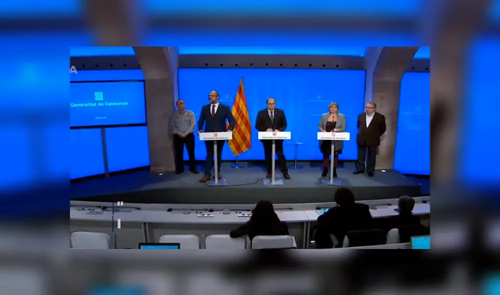 La medida afectará a 1800 000 alumnos y unos 100 000 docentes. La medida afectará a 1800 000 alumnos y unos 100 000 docentes.