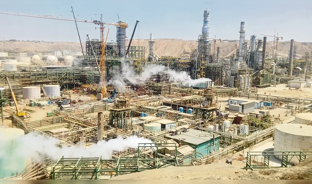 Modernización. Con retraso continúan trabajos en refinería. Modernización. Con retraso continúan trabajos en refinería.