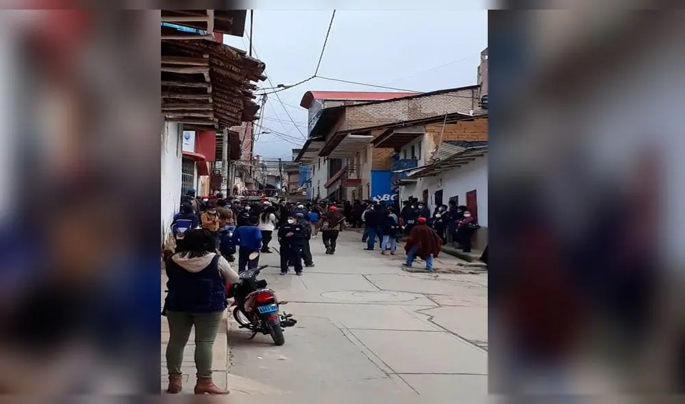 Cajamarca: Rondas campesinas toman local de la DISA Cutervo