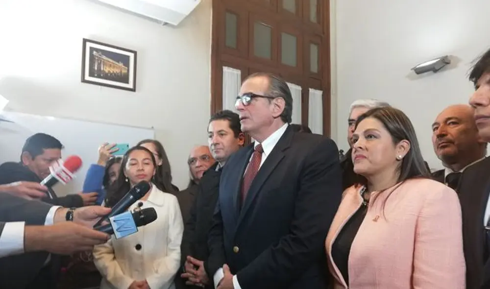 Mesa Directiva Beteta Marvin Palma Pedro Olaechea Salvador Heresi