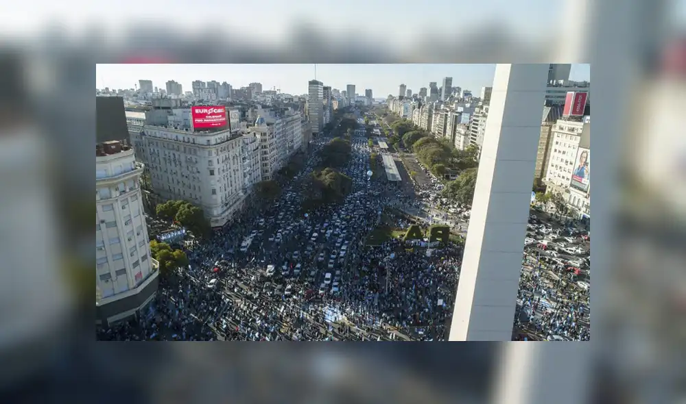 La convocatoria se dio a través de las redes sociales. Foto: Infobae