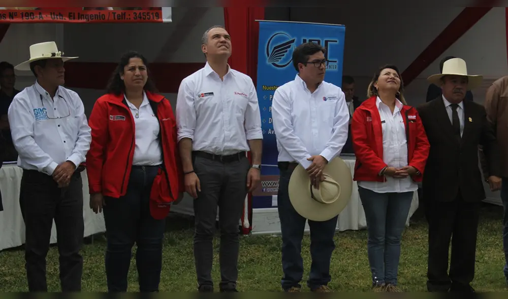 Ministras se comprometieron con la población.