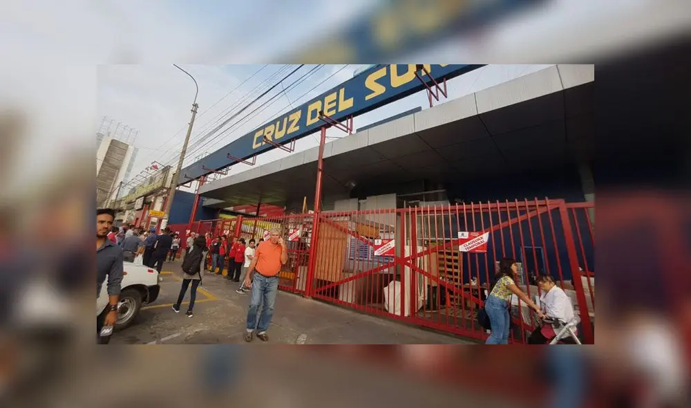 Tras inspecciones, se determinó que local presentaba "riesgo alto" para el público. (Foto; Grace Mora / La República)