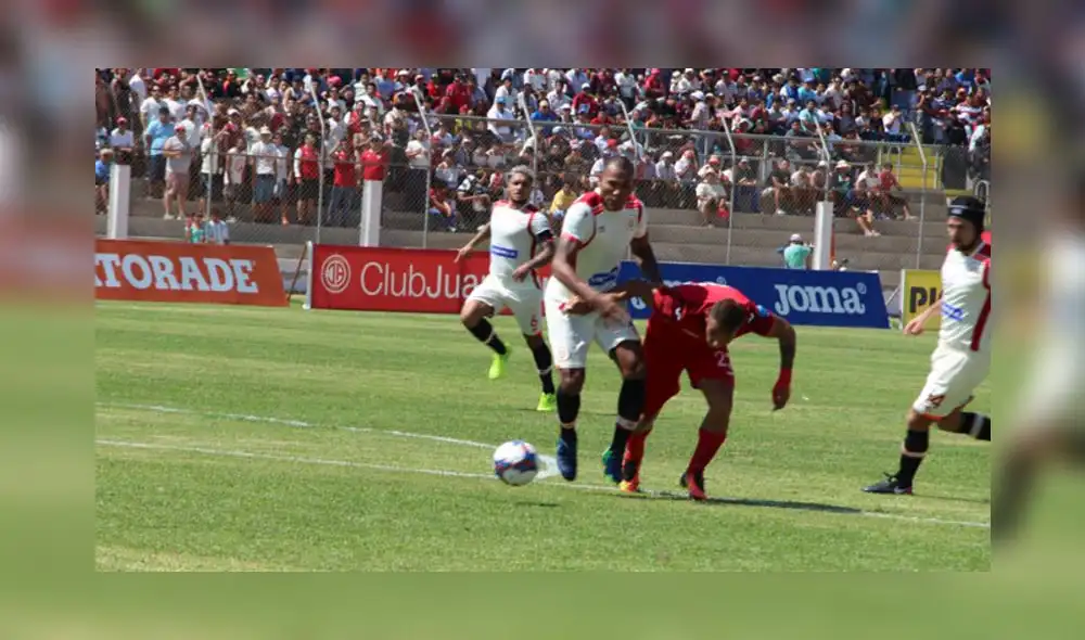 Universitario empató 1 a 1 con Juan Aurich en Chiclayo [Goles y Resumen]