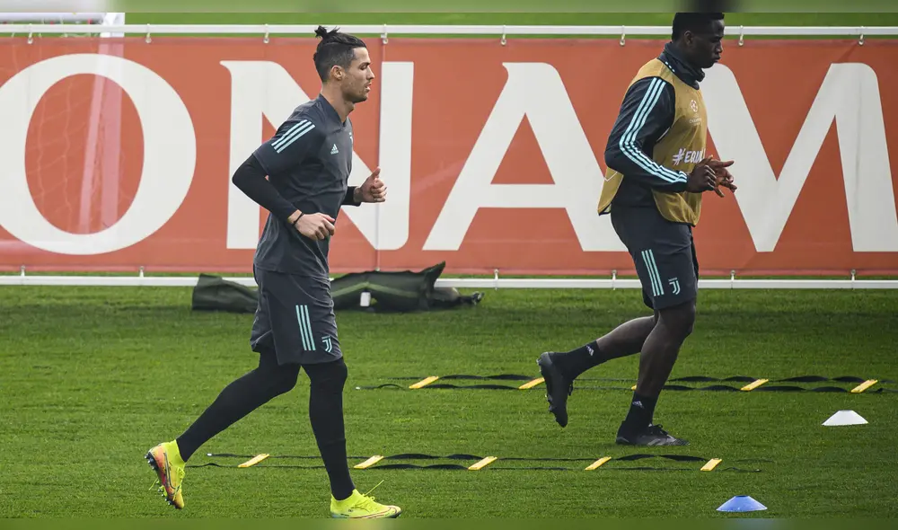 Cristiano Ronaldo celebró cumpleaños de sus hijos vestido de Aladdin.