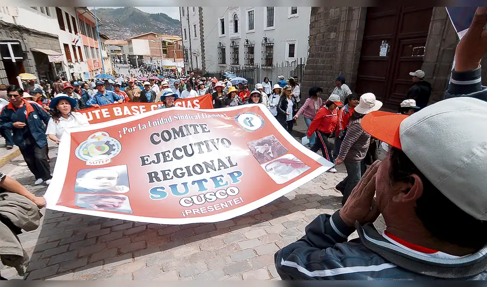 Advierten que setiembre será un mes de protestas de profesores