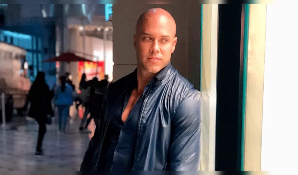 Bruno Agostini desafía a la censura con infartante desnudo en Instagram [VIDEO]