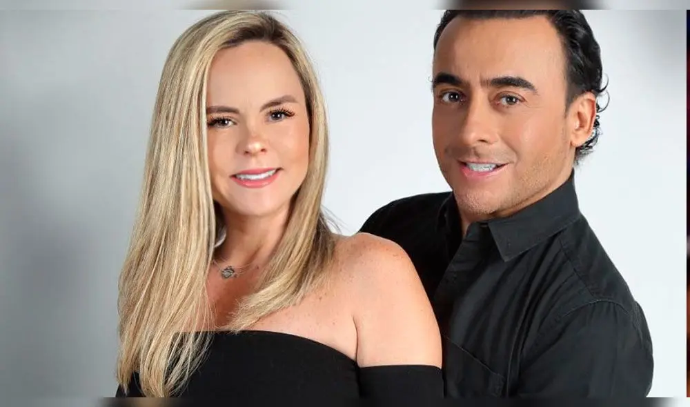 Adal Ramones muestra a su pequeña hija junto a Karla de la Mora por primera vez [VIDEO]