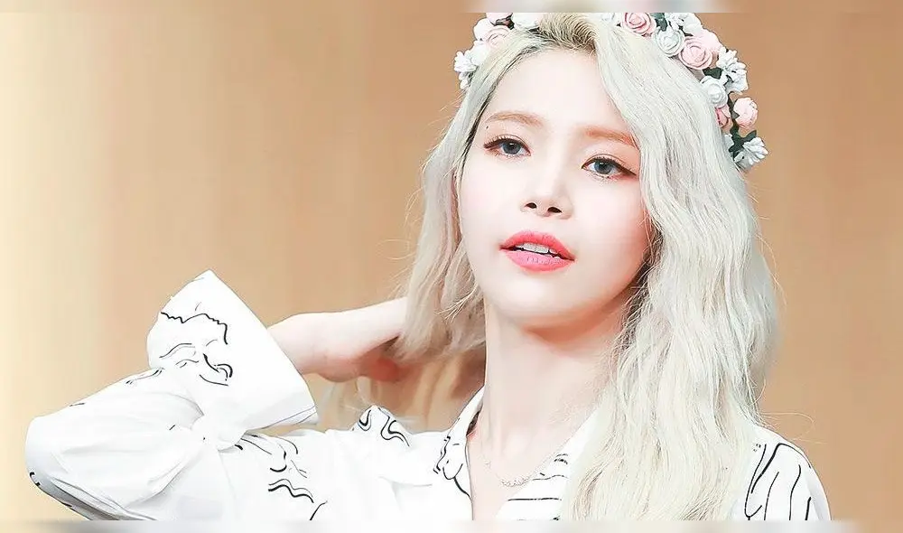 Kim Yong-sun, conocida como Solar, es una cantante y actriz surcoreana. Es la líder y vocalista principal de Mamamoo.​
