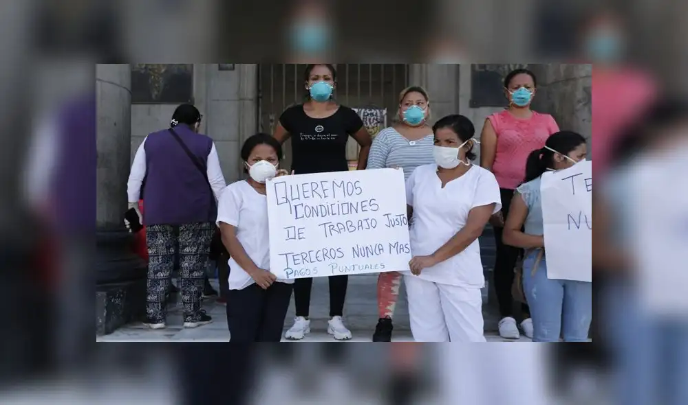 Hospital Loayza plantón. Fotos: Antonio Melgarejo. Hospital Loayza plantón. Fotos: Antonio Melgarejo.