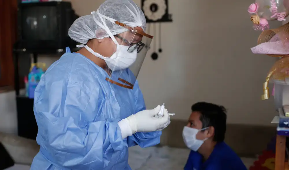 Otra de los compromisos del Minsa será terminar con el pago de los bonos COVID-19. Foto: Antonio Melgarejo / La República Otra de los compromisos del Minsa será terminar con el pago de los bonos COVID-19. Foto: Antonio Melgarejo / La República