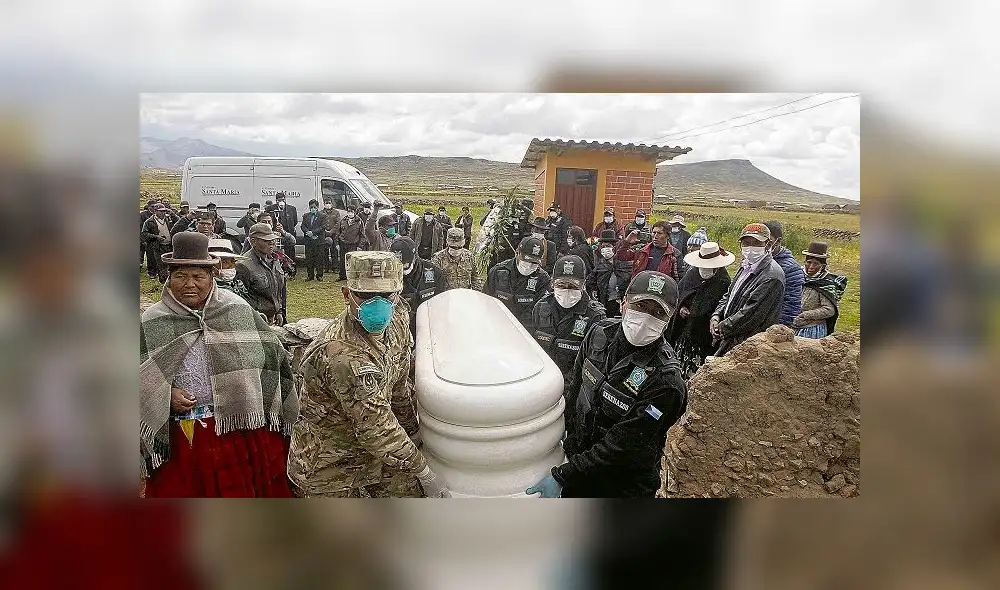 Ronald Mamani fue despedido ayer en la comunidad donde nació.