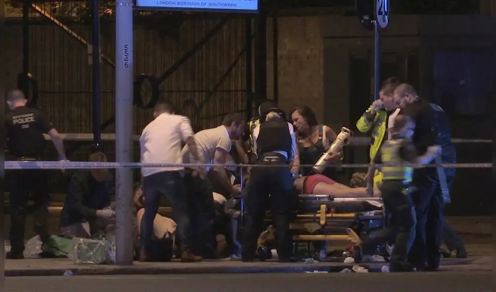Nueve muertos tras ataques simultáneos en Londres Nueve muertos tras ataques simultáneos en Londres