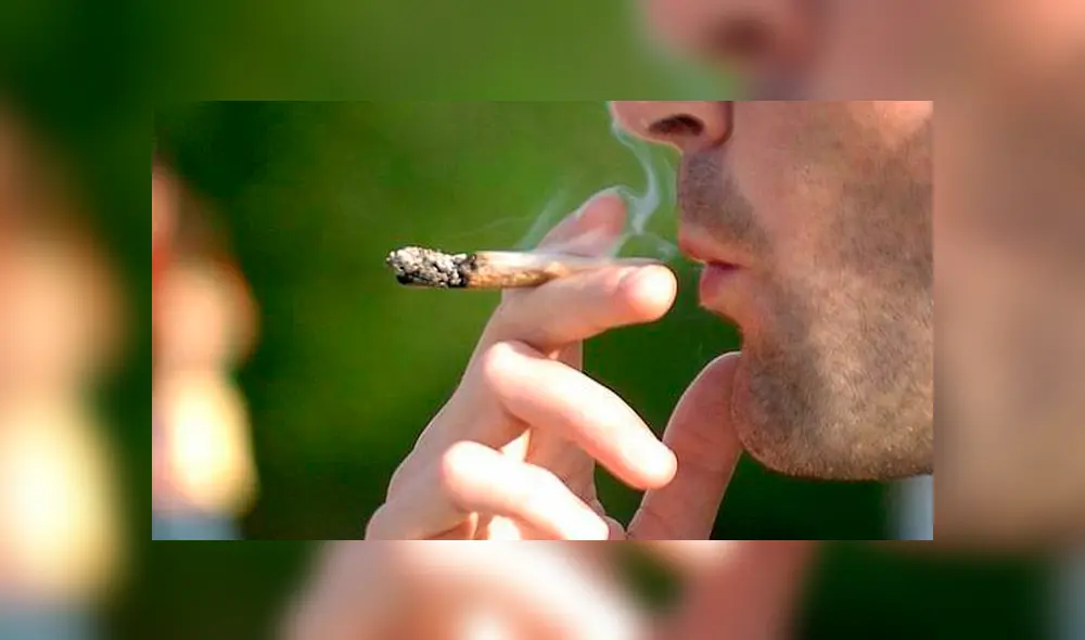 Fumar marihuana duplica la posibilidad de sufrir un ACV. Fumar marihuana duplica la posibilidad de sufrir un ACV.