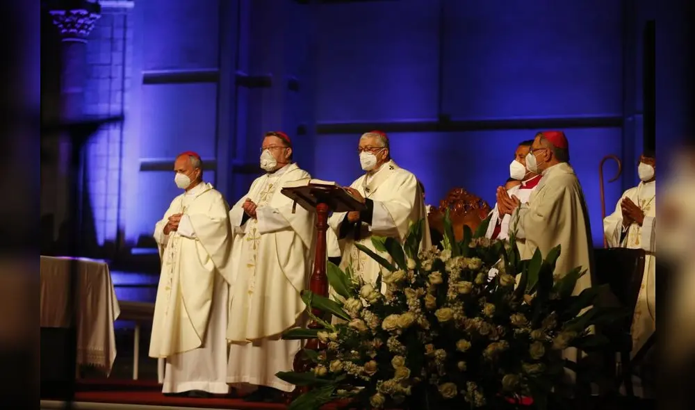 Arzobispado de Lima reconició a los héroes de primera línea. Foto: Felix Contreras.  GLR.