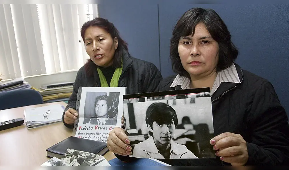 Fiscal acusa a marinos de violaciones a DDHH cometidos en Huanta Fiscal acusa a marinos de violaciones a DDHH cometidos en Huanta