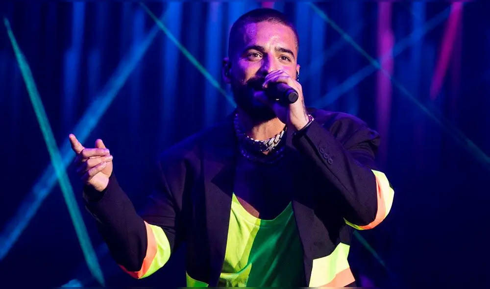 Maluma y Marc Anthony se besan en emotivo encuentro en Colombia