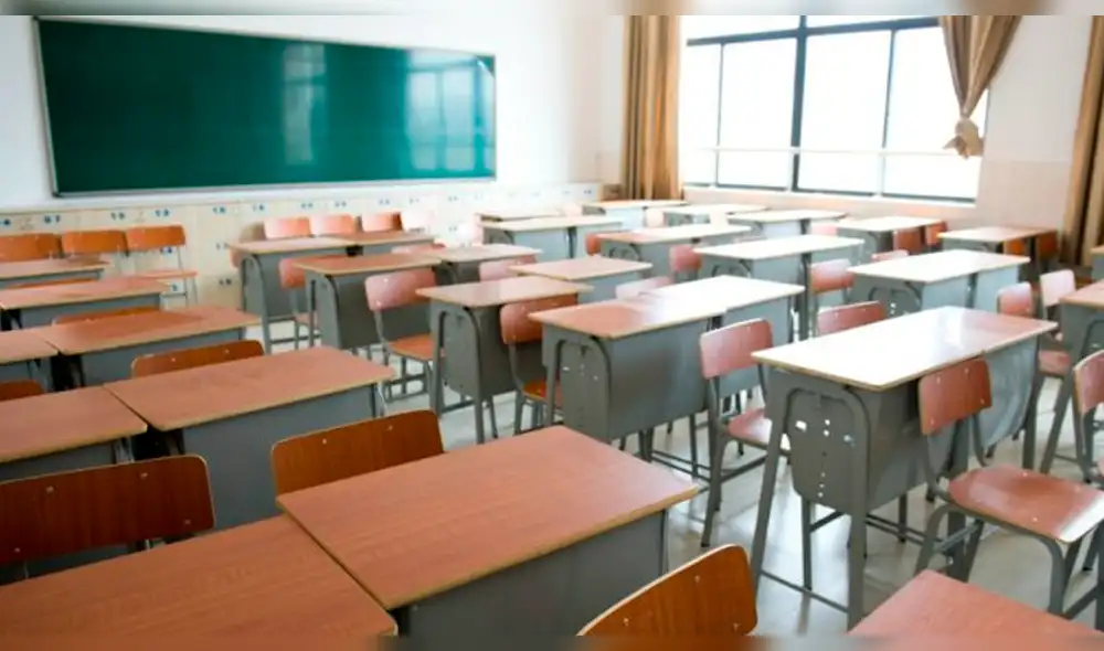 Colombia: profesora fue brutalmente golpeada por su alumno y padres