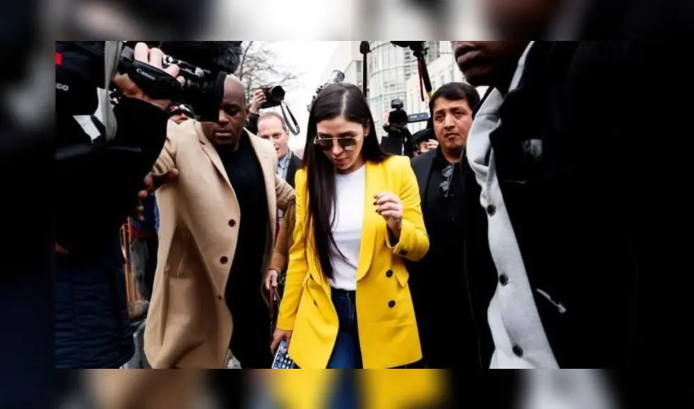 La ex modelo acompañó a 'El Chapo' a todas sus audiencias. (Foto: Los Ángeles Times)