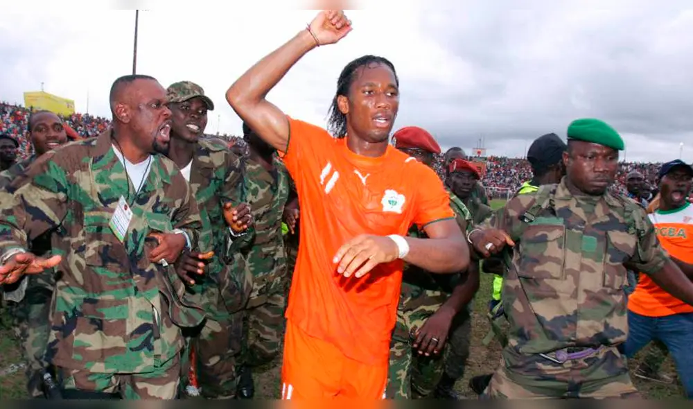 El día que Didier Drogba detuvo una guerra civil