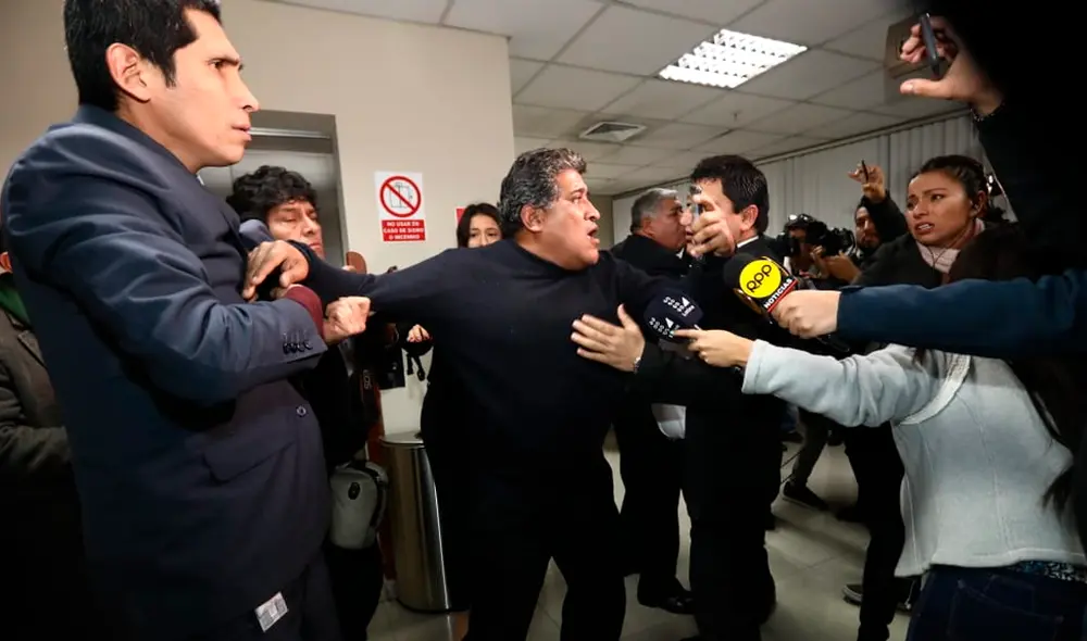 Empresarios que denunciaron a Úrsula Letona fueron retirados de la Comisión de Ética