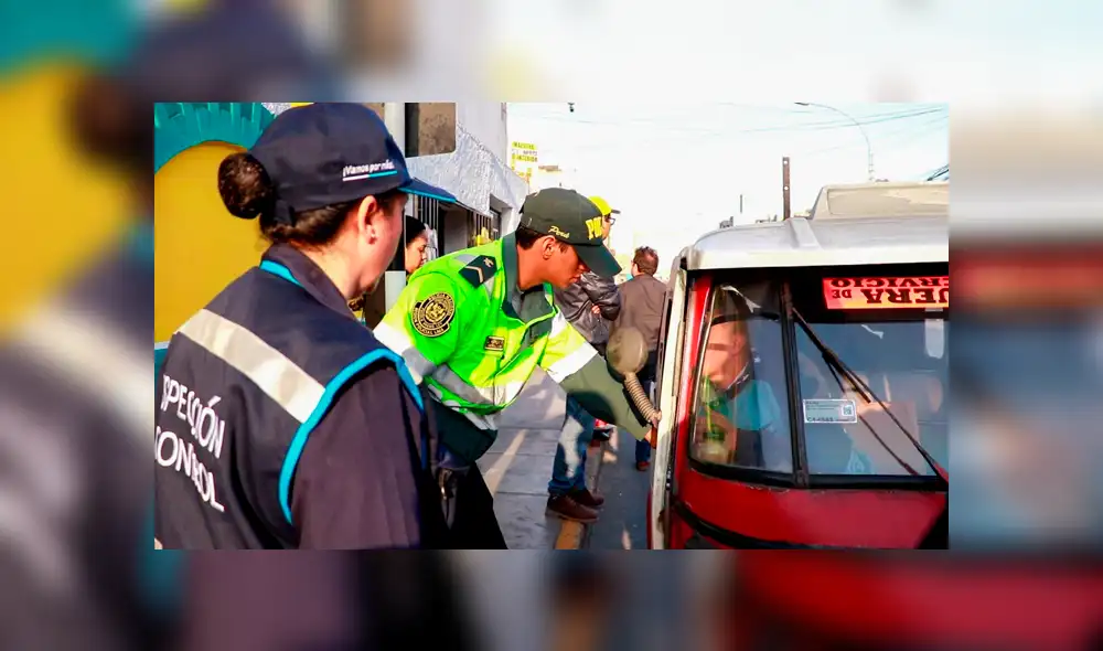 Los mototaxistas informales fueron multados por la Municipalidad de San Miguel. Los mototaxistas informales fueron multados por la Municipalidad de San Miguel.