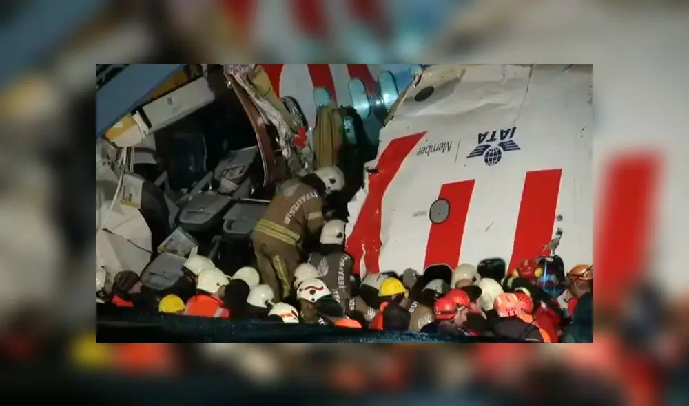 En Turquía se viven horas difíciles tras el caso de este avión de pasajeros. Foto: captura