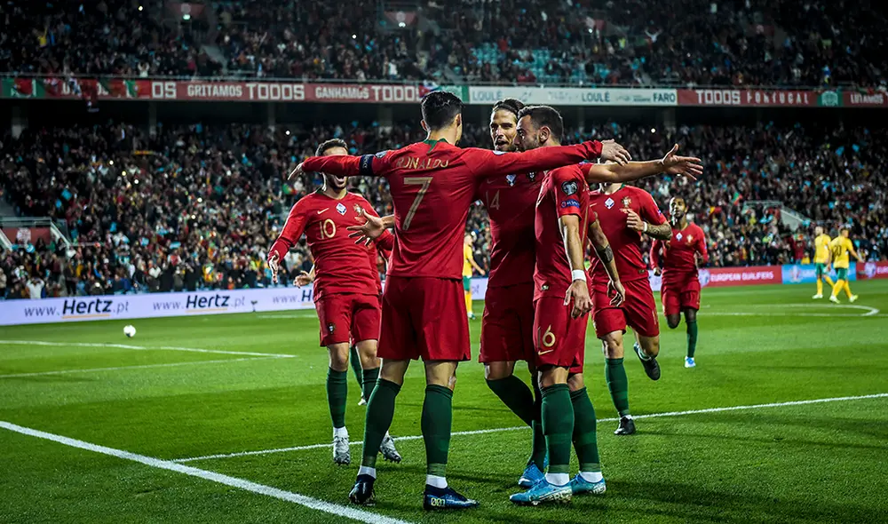 Cristiano Ronaldo marcó un doblete en el partido entre Portugal y Lituania por las Eliminatorias de la Eurocopa 2020. | Foto: AFP Cristiano Ronaldo marcó un doblete en el partido entre Portugal y Lituania por las Eliminatorias de la Eurocopa 2020. | Foto: AFP