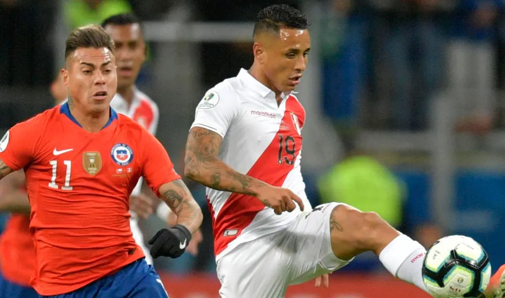 Chile y Perú juegan este viernes en Santiago por la fecha 3 de las Eliminatorias Qatar 2022. Foto: AFP