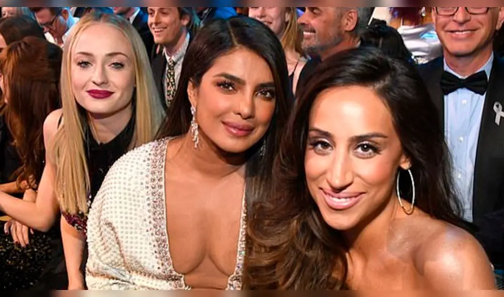 Esposas de los Jonas Brothers se muestran orgullosas en los Premios Grammy