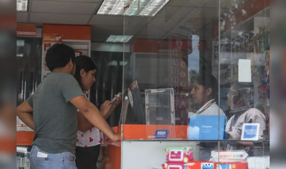 3.02.2020 ALDAIR MEJIA

RECORRIDO DE FARMACIAS MEDICAMENTOS GENERICOS