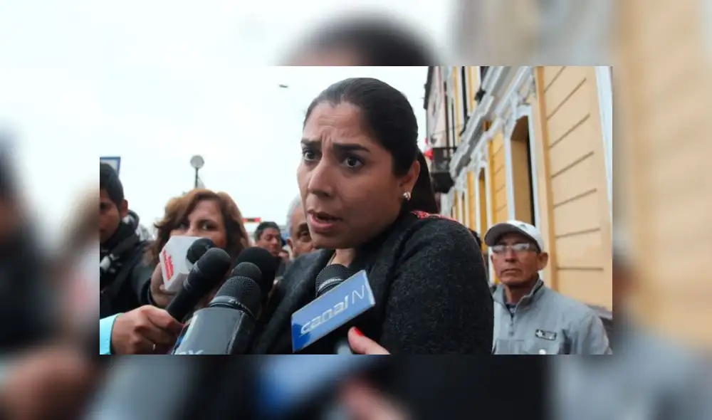 Úrsula Letona renunció a comité disciplinario que evalúa caso de Kenji Fujimori