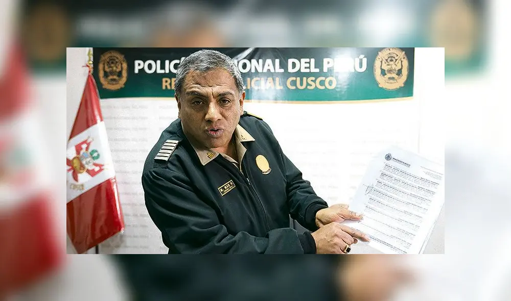 lo niega. Coronel Mar Pérez niega que esté investigado. Dice que solo es testigo en el caso. lo niega. Coronel Mar Pérez niega que esté investigado. Dice que solo es testigo en el caso.
