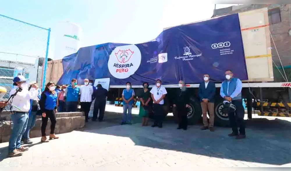 Nueva planta tiene una capacidad de producción de oxígeno para 124 balones de 10 m3 al día. Foto: Arzobispado de Arequipa. Nueva planta tiene una capacidad de producción de oxígeno para 124 balones de 10 m3 al día. Foto: Arzobispado de Arequipa.