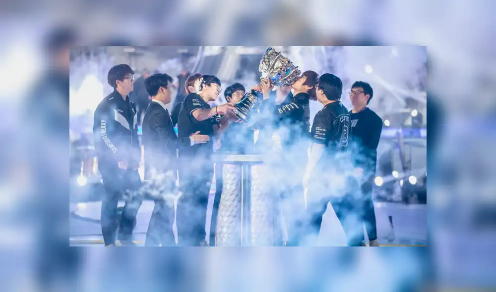 YouTube: apertura de la final de League of Legends impactó a miles en la red [VIDEO]