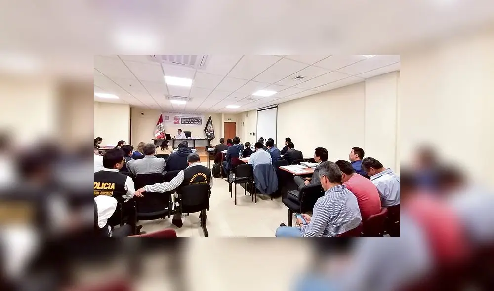 continuará. Acusados y familiares estuvieron en audiencia. continuará. Acusados y familiares estuvieron en audiencia.