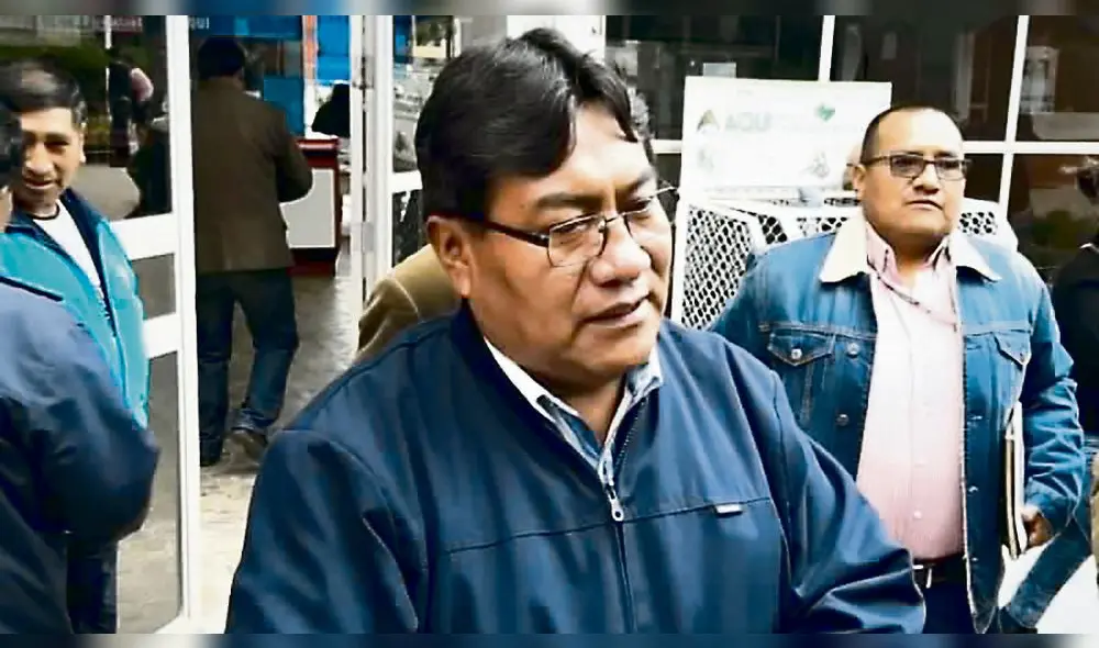 Cuestionan a Sucacahua.