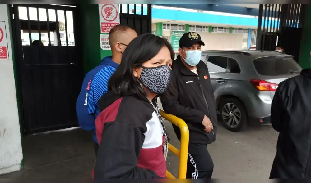 Familia de cantante baleado y asaltado en S.M.P. pide inmediata captura de delincuentes / Creditos: Jessica Merino / URPI-GLR Familia de cantante baleado y asaltado en S.M.P. pide inmediata captura de delincuentes / Creditos: Jessica Merino / URPI-GLR