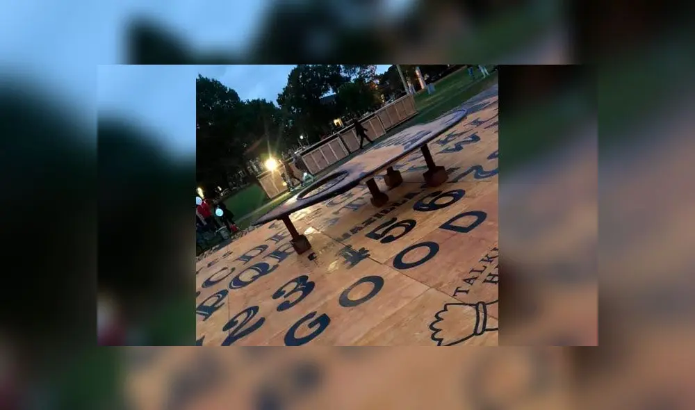 En la comunidad de Salem exhiben la Ouija más grande del mundo. Foto: Difusión En la comunidad de Salem exhiben la Ouija más grande del mundo. Foto: Difusión